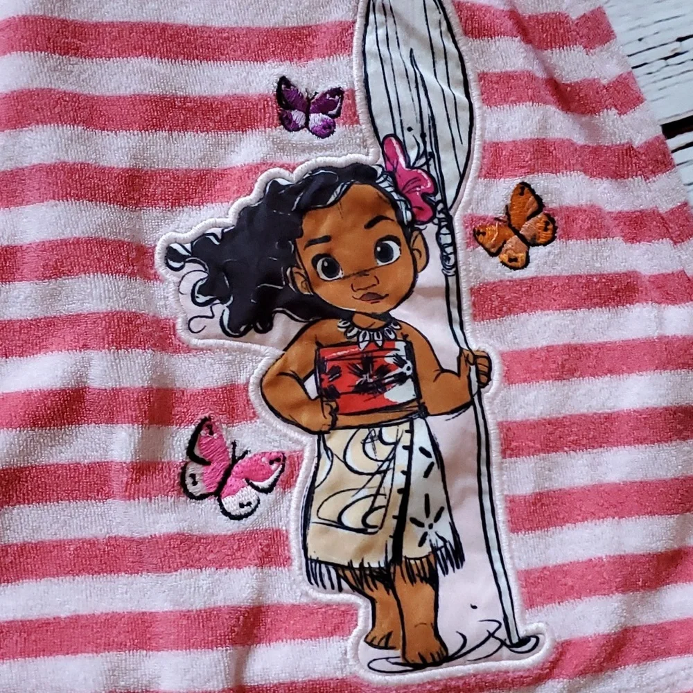 GIRLS SWIMMING CLOTHES BUNDLE (MOANA, LOL SURPRISE)